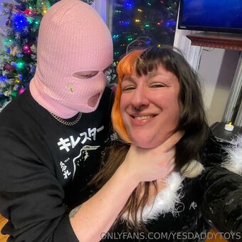 yesdaddytoys Nakenläckor OnlyFans Foto 28