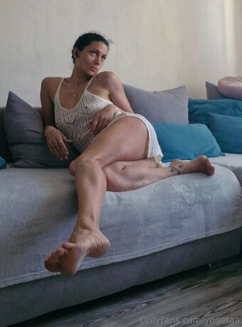 yogetaa Nakenläckor OnlyFans Foto 55