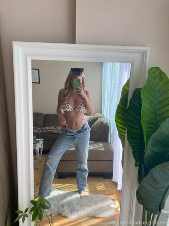 yourcanadiangirlfriend