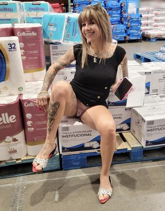 Ysabel Nakenläckor OnlyFans Foto 4
