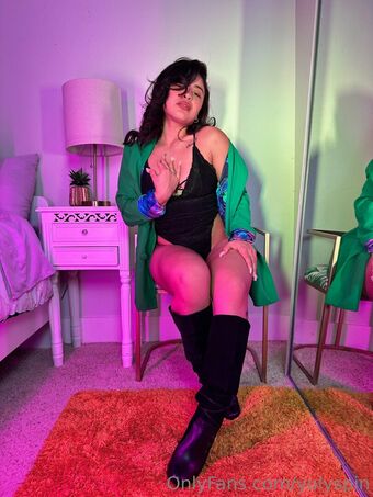 yulyspin Nakenläckor OnlyFans Foto 33