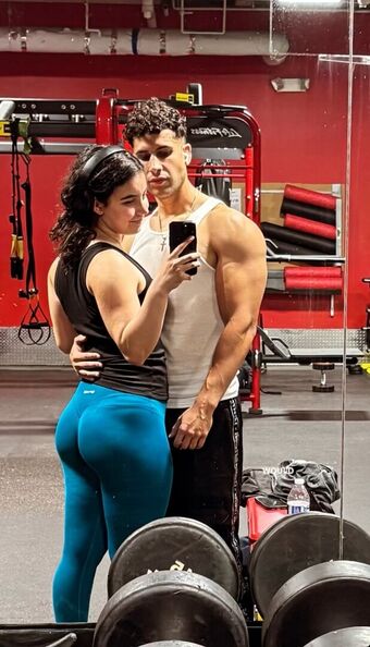 yupitsprii Nakenläckor OnlyFans Foto 3