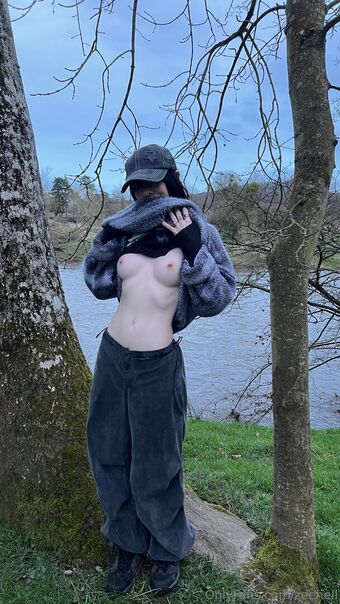 zeehell Nakenläckor OnlyFans Foto 44