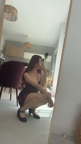 Zeling Nakenläckor OnlyFans Foto 19