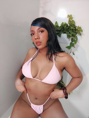 zerosuitsami Nakenläckor OnlyFans Foto 17