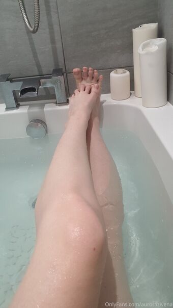 zivenaa Nakenläckor OnlyFans Foto 15