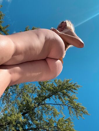 Zoe Grace Nakenläckor OnlyFans Foto 13