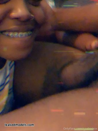 Arch Queen