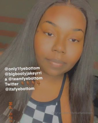 Fyebottom Nakenläckor OnlyFans Foto 83