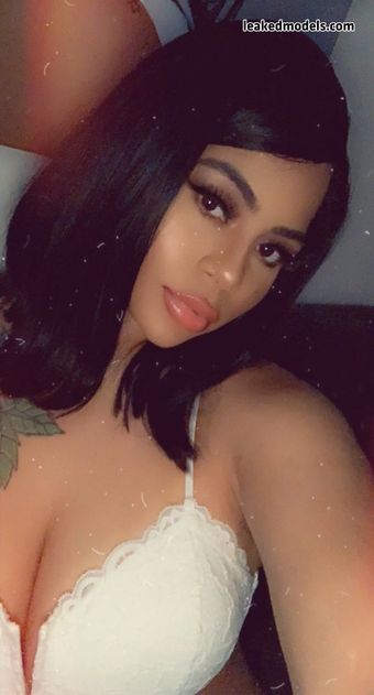 Strella Kat