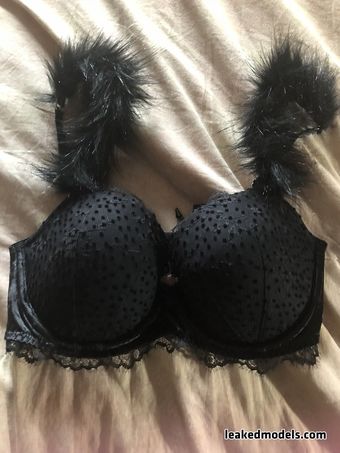 Turquoise Nakenläckor OnlyFans Foto 63