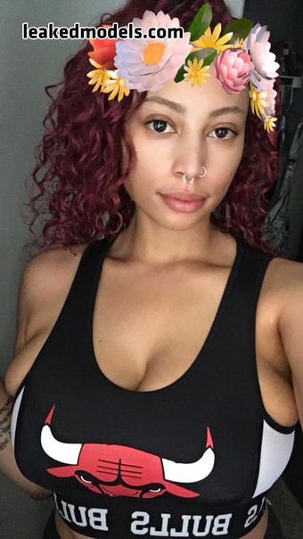 Lipstickthvg