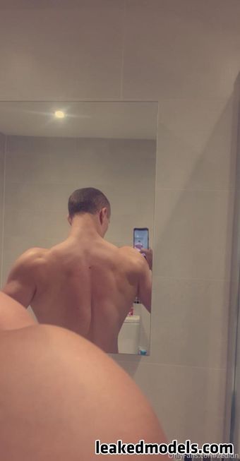 Zedldn Nakenläckor OnlyFans Foto 4